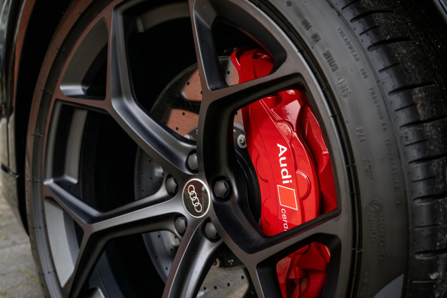 Audi RSQ8 4.0 TFSI Performance 640pk Carbon Nightv. 305 km/h