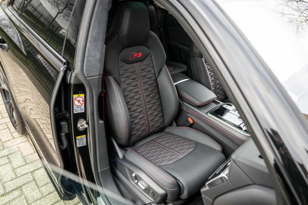 Audi RSQ8 4.0 TFSI Performance 640pk Carbon Nightv. 305 km/h