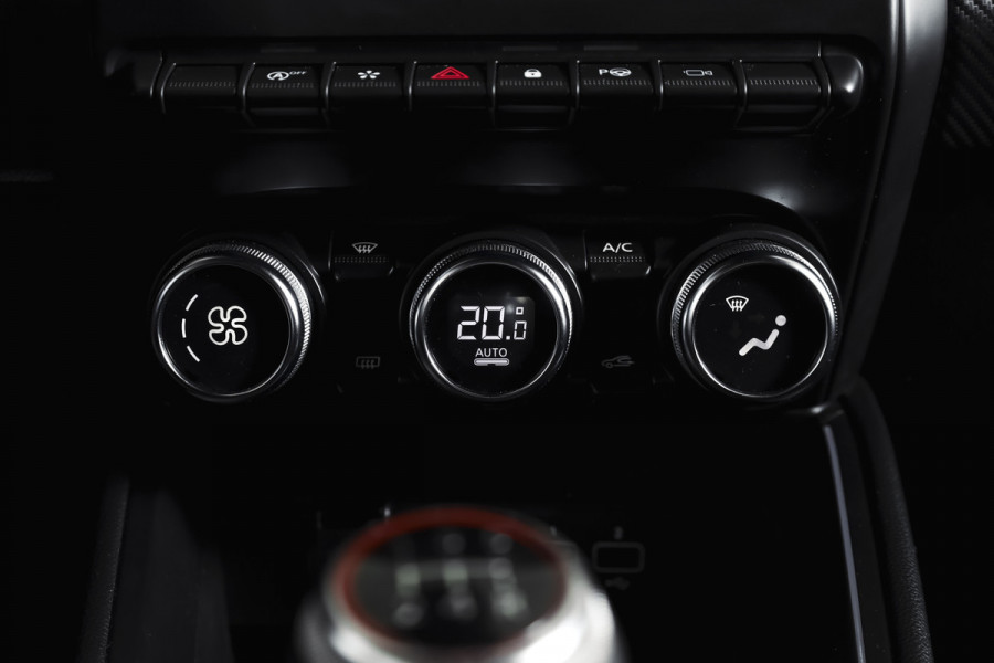 Renault Clio 1.0 TCe 100 PK R.S. Line Orig. NL | Cruise | PDC | 360 Camera | NAV+App. Connect | LED | ECC | LM 17" |