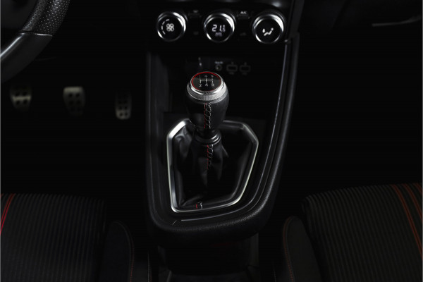 Renault Clio 1.0 TCe 100 PK R.S. Line Orig. NL | Cruise | PDC | 360 Camera | NAV+App. Connect | LED | ECC | LM 17" |