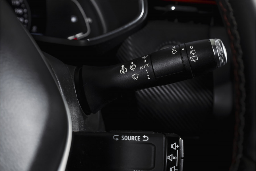 Renault Clio 1.0 TCe 100 PK R.S. Line Orig. NL | Cruise | PDC | 360 Camera | NAV+App. Connect | LED | ECC | LM 17" |