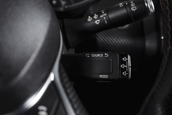 Renault Clio 1.0 TCe 100 PK R.S. Line Orig. NL | Cruise | PDC | 360 Camera | NAV+App. Connect | LED | ECC | LM 17" |