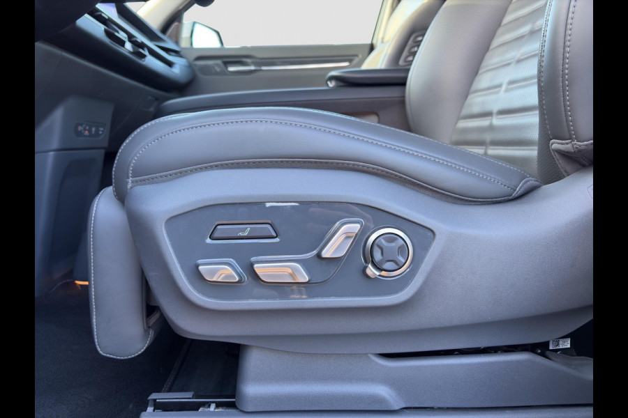 Kia EV9 Plus 99.8 kWh Navigatie | 360-camera | Apple Carplay / Android Auto | Heads-up | Meridian Soundsystem | Stoelverkoeling & Verwarming |