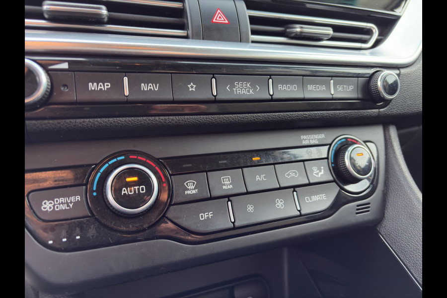 Kia Niro 1.6 GDi Hybrid DynamicPlusLine Automaat | Camera | Stoel & Stuurverwarming | Cruise | Sensoren | Apple Carplay & Android Auto | Navi |