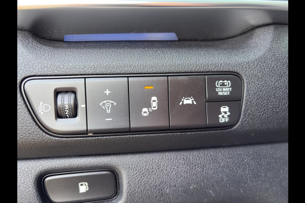 Kia Niro 1.6 GDi Hybrid DynamicPlusLine Automaat | Camera | Stoel & Stuurverwarming | Cruise | Sensoren | Apple Carplay & Android Auto | Navi |