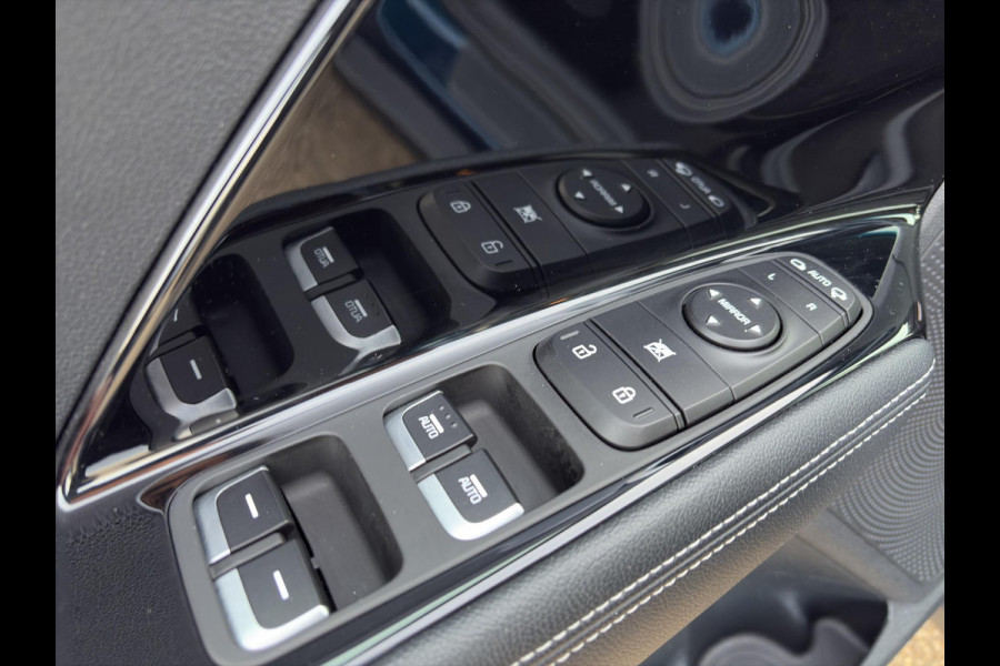 Kia Niro 1.6 GDi Hybrid DynamicPlusLine Automaat | Camera | Stoel & Stuurverwarming | Cruise | Sensoren | Apple Carplay & Android Auto | Navi |