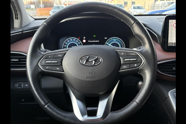 Hyundai Santa Fe 1.6 T-GDI PHEV Premium 7p. | Trekhaak | Leder | 360 Camera | Stoel- Ventilatie & Verwarming |