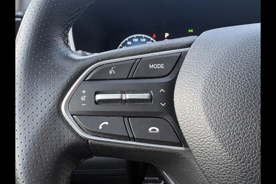 Hyundai Santa Fe 1.6 T-GDI PHEV Premium 7p. | Trekhaak | Leder | 360 Camera | Stoel- Ventilatie & Verwarming |