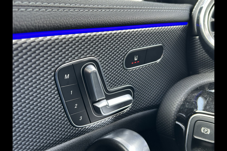 Mercedes-Benz CLA-Klasse 180 Shooting Brake Luxury // Panoramadak // Distronic // Memory // MultiBeam LED // Camera // Sfeerverlichting // Keyless