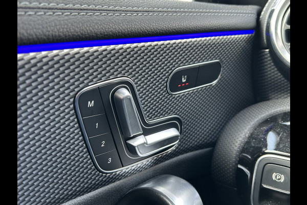 Mercedes-Benz CLA-Klasse 180 Shooting Brake Luxury // Panoramadak // Distronic // Memory // MultiBeam LED // Camera // Sfeerverlichting // Keyless