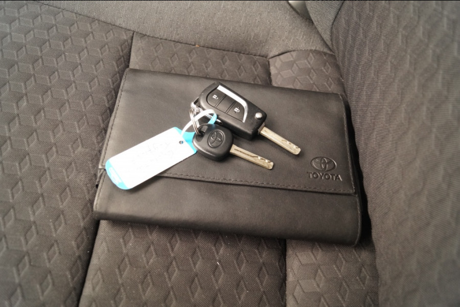 Toyota Yaris 1.5 VVT-i 125pk Active -AIRCO-CRUISE-CAM-