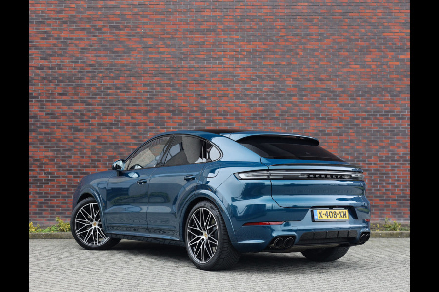 Porsche Cayenne Coupé 3.0 E-Hybrid | Pano - Trekhaak - Sport Chrono
