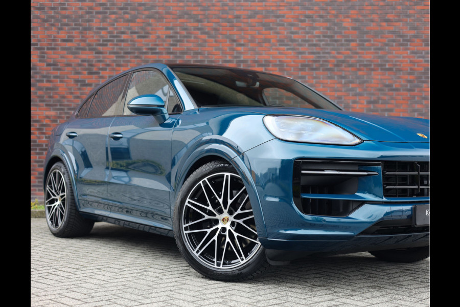 Porsche Cayenne Coupé 3.0 E-Hybrid | Pano - Trekhaak - Sport Chrono