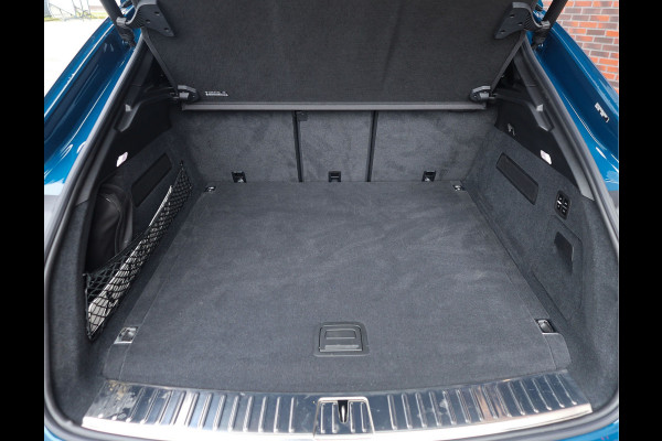 Porsche Cayenne Coupé 3.0 E-Hybrid | Pano - Trekhaak - Sport Chrono