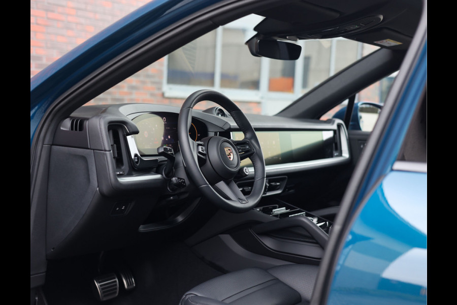 Porsche Cayenne Coupé 3.0 E-Hybrid | Pano - Trekhaak - Sport Chrono