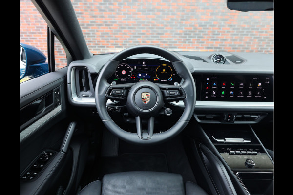 Porsche Cayenne Coupé 3.0 E-Hybrid | Pano - Trekhaak - Sport Chrono