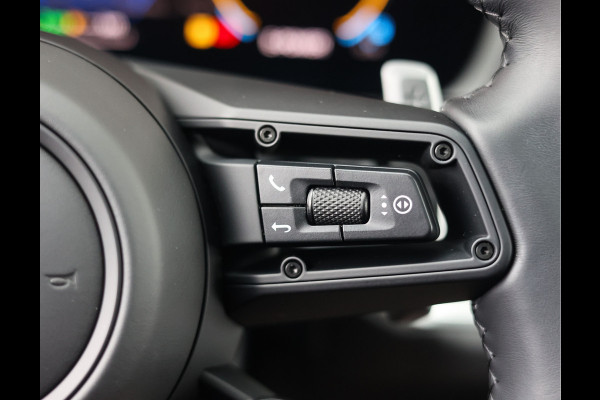 Porsche Cayenne Coupé 3.0 E-Hybrid | Pano - Trekhaak - Sport Chrono