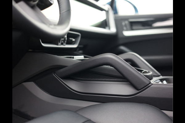 Porsche Cayenne Coupé 3.0 E-Hybrid | Pano - Trekhaak - Sport Chrono