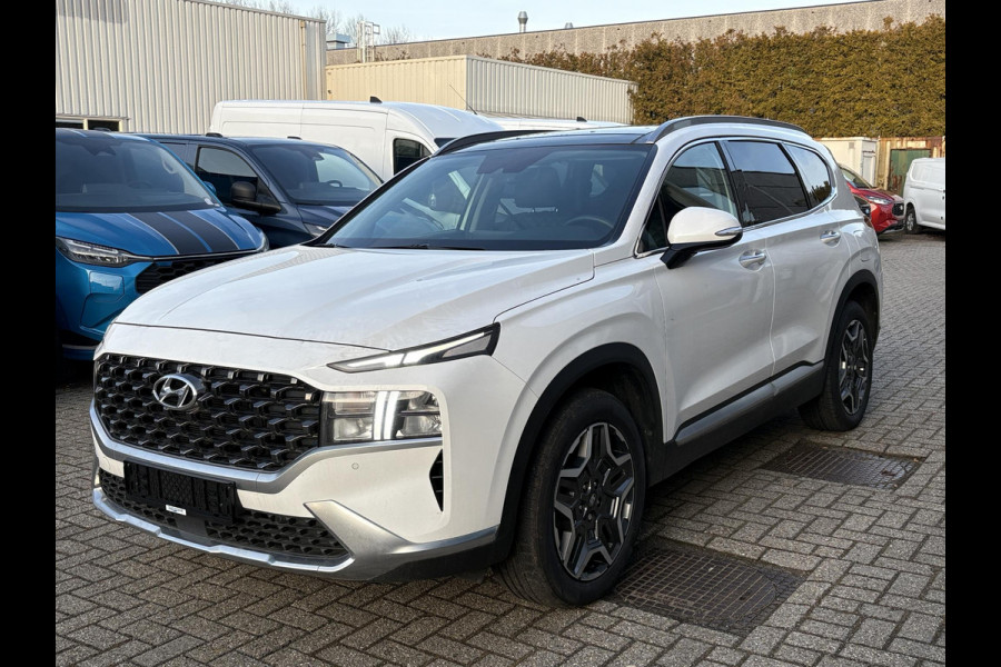 Hyundai Santa Fe 1.6 T-GDI PHEV Premium Sky 7p. | Afneembare trekhaak | Panoramadak | Stoelverwarming | Adaptive cruise control | Camera | KRELL