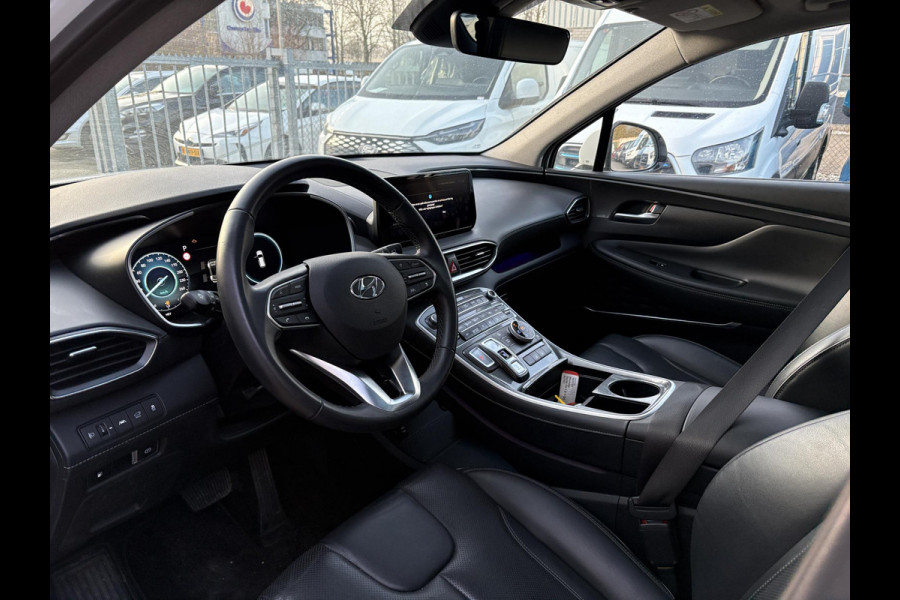 Hyundai Santa Fe 1.6 T-GDI PHEV Premium Sky 7p. | Afneembare trekhaak | Panoramadak | Stoelverwarming | Adaptive cruise control | Camera | KRELL