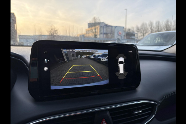 Hyundai Santa Fe 1.6 T-GDI PHEV Premium Sky 7p. | Afneembare trekhaak | Panoramadak | Stoelverwarming | Adaptive cruise control | Camera | KRELL