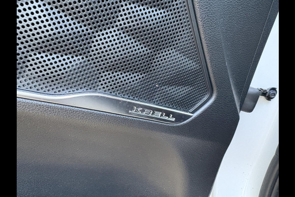 Hyundai Santa Fe 1.6 T-GDI PHEV Premium Sky 7p. | Afneembare trekhaak | Panoramadak | Stoelverwarming | Adaptive cruise control | Camera | KRELL