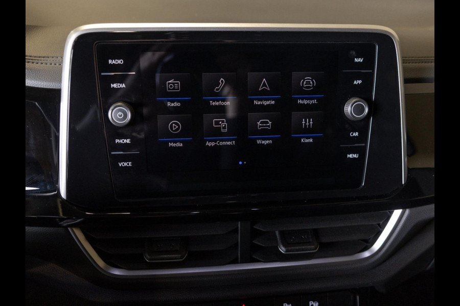 Volkswagen T-Roc 1.5 TSI R-Line Blackstyle / 150pk / Stoel en stuur verwarming / Achteruitrij camera / Keyless /