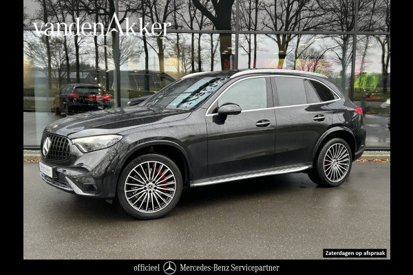 Mercedes-Benz GLC 300e AMG 4Matic // Panorama dak // Burmester // Memory // 360 Camera // 20 inch // Treeplanken // Sfeerverlichting // Keyless