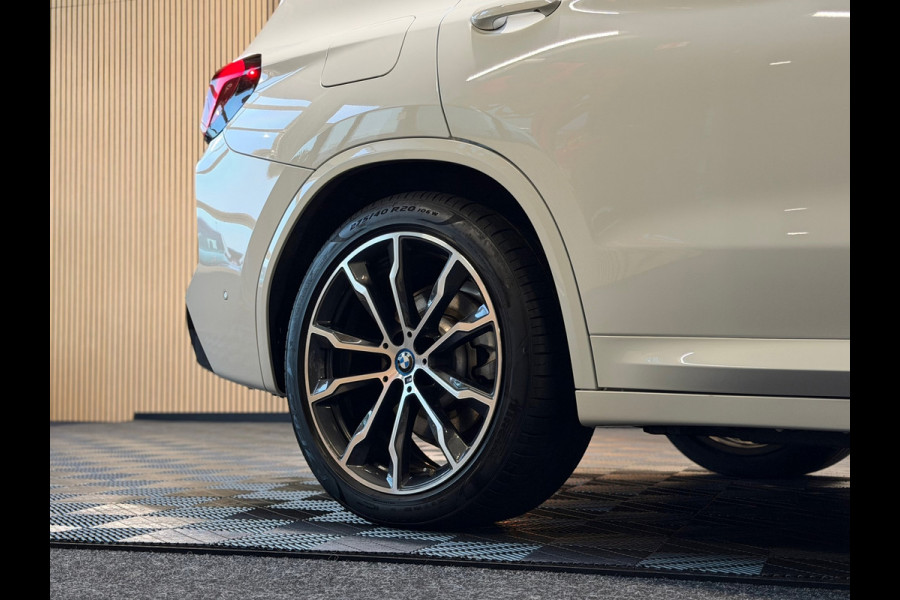 BMW X3 XDrive30e High Executive M-SPORT|PANO|HuD|LASER|CARPLAY|TREKHAAK|SFEERVERLICHTING|STUURVERWARMING|PLUG IN HYBRIDE|292PK