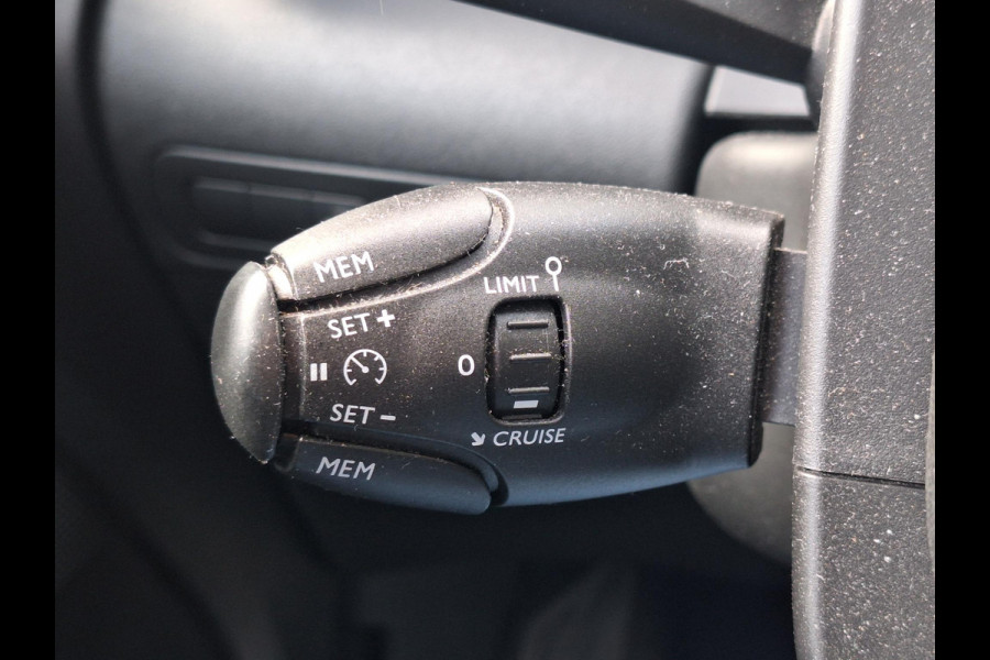 Citroën C3 Aircross 1.2 Automaat S&S Feel | Two Tone | Airco | Cruise control |