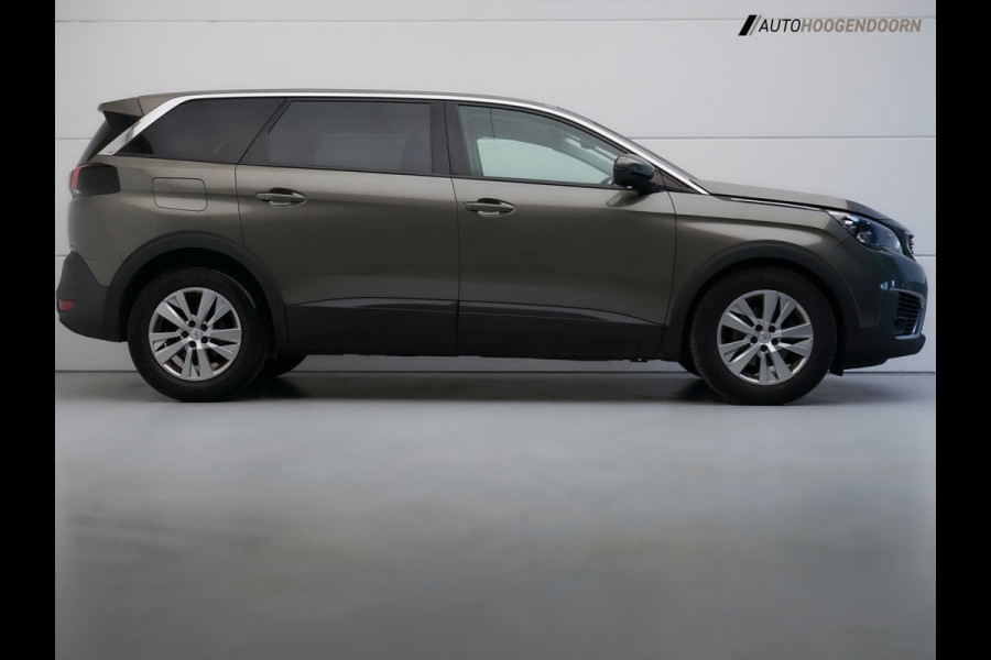 Peugeot 5008 1.2 PureTech Active 7-zits Luxe (APPLE CARPLAY,PARKEERSENSOREN,CRUISE,COMFORT-STOELEN,LANE ASSIST,CLIMATE,NIEUWE APK)