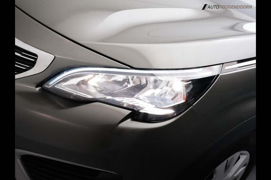 Peugeot 5008 1.2 PureTech Active 7-zits Luxe (APPLE CARPLAY,PARKEERSENSOREN,CRUISE,COMFORT-STOELEN,LANE ASSIST,CLIMATE,NIEUWE APK)