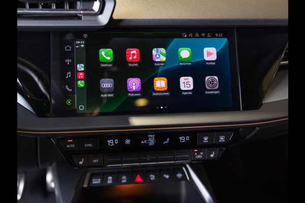 Audi A3 Sportback 35 TFSI S edition / 150pk / Panorama dak / Sonos / Achteruitrij camera /