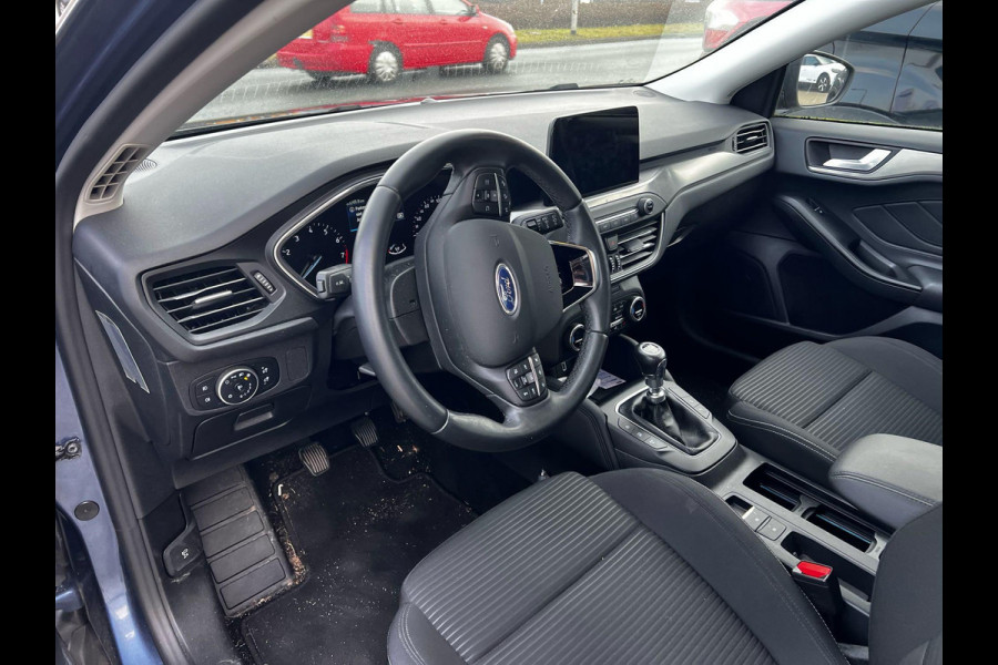 Ford Focus 1.5 EcoBoost Titanium Business | 150pk | Winterpack | Adaptieve cruise | Trekhaak |