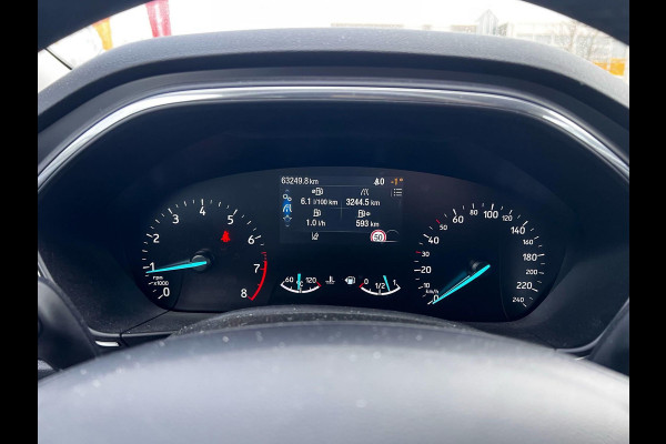 Ford Focus 1.5 EcoBoost Titanium Business | 150pk | Winterpack | Adaptieve cruise | Trekhaak |