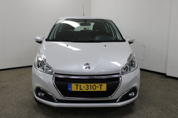 Peugeot 208 1.2 PureTech Blue Lion Navi/Carplay.