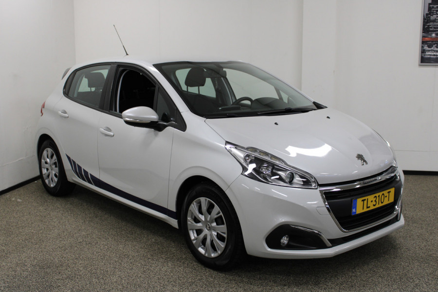 Peugeot 208 1.2 PureTech Blue Lion Navi/Carplay.