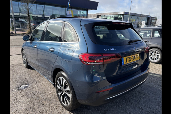 Mercedes-Benz B-Klasse 250 e Premium Plus Panodak