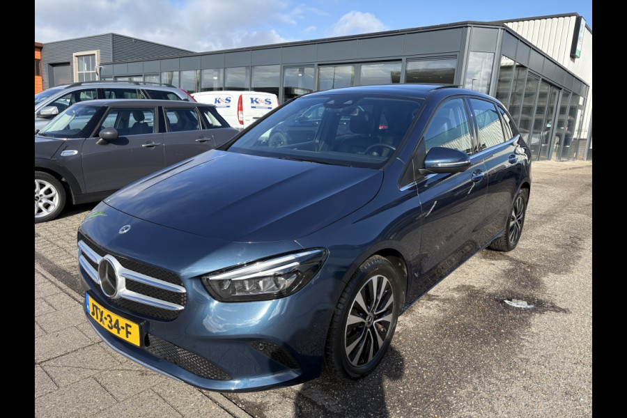 Mercedes-Benz B-Klasse 250 e Premium Plus Panodak