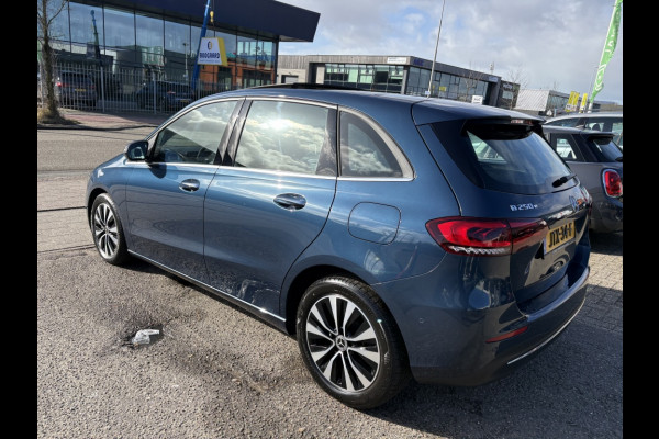 Mercedes-Benz B-Klasse 250 e Premium Plus Panodak