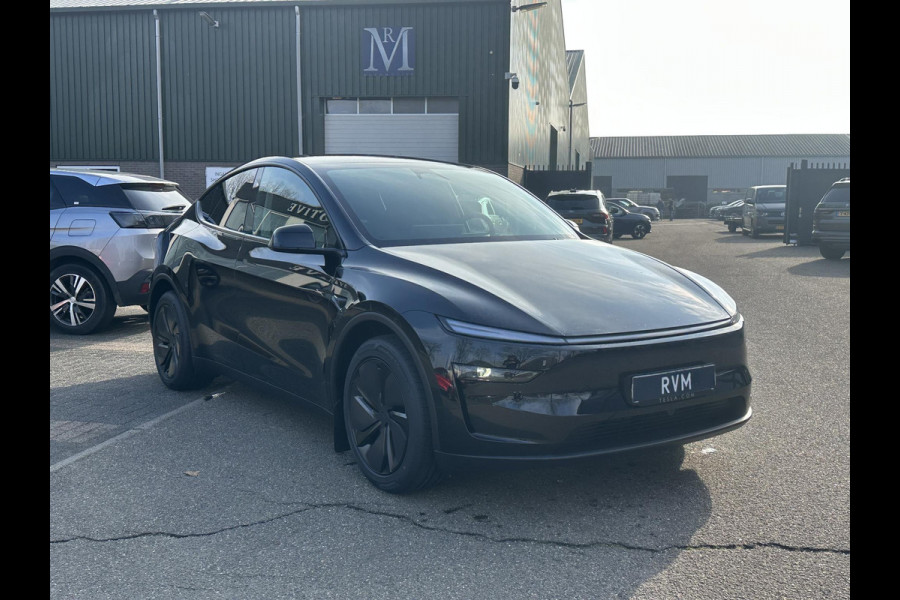 Tesla Model Y Premium Long Range AWD 75 kWh NIEUWE AUTO – DIRECT LEVERBAAR! 1E TOELATING 28-01-2026