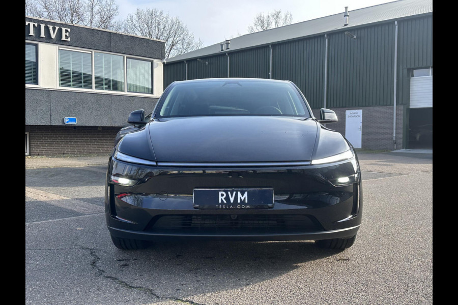 Tesla Model Y Premium Long Range AWD 75 kWh NIEUWE AUTO – DIRECT LEVERBAAR! 1E TOELATING 28-01-2026