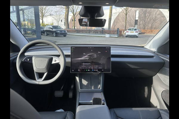 Tesla Model Y Premium Long Range AWD 75 kWh NIEUWE AUTO – DIRECT LEVERBAAR! 1E TOELATING 28-01-2026