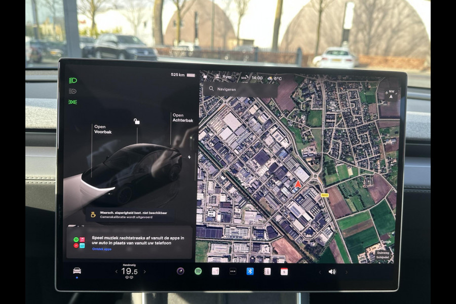 Tesla Model Y Premium Long Range AWD 75 kWh NIEUWE AUTO – DIRECT LEVERBAAR! 1E TOELATING 28-01-2026