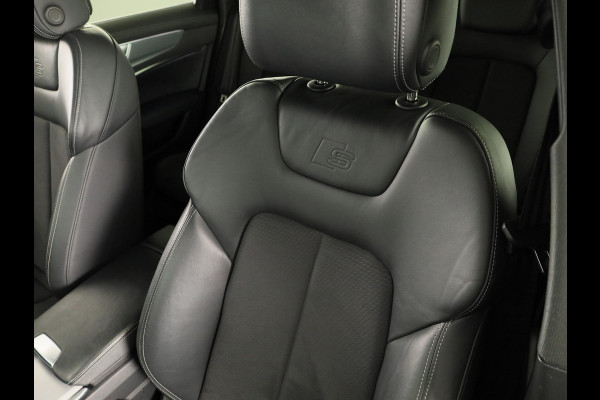 Audi A6 Avant 40 TFSI S edition Competition 204 pk S-tronic | Verlengde garantie | Navigatie | Panoramadak | Parkeersensoren | Achteruitrijcamera | Stoelverwarming | S-Line |