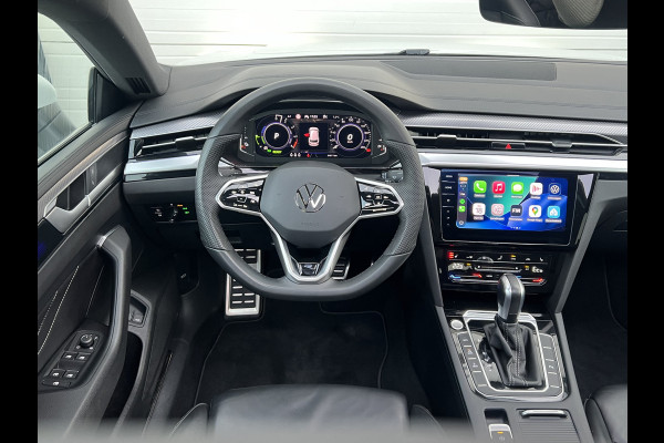 Volkswagen Arteon Shooting Brake 1.4 TSI eHybrid R-Line | Trekhaak | Pano | Matrix LED | ACC