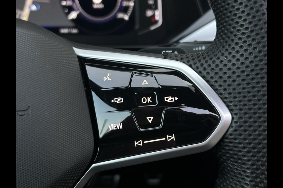 Volkswagen Arteon Shooting Brake 1.4 TSI eHybrid R-Line | Trekhaak | Pano | Matrix LED | ACC