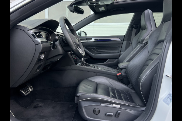 Volkswagen Arteon Shooting Brake 1.4 TSI eHybrid R-Line | Trekhaak | Pano | Matrix LED | ACC