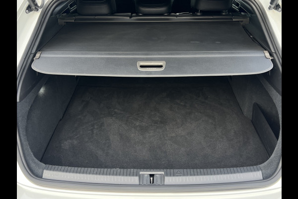 Volkswagen Arteon Shooting Brake 1.4 TSI eHybrid R-Line | Trekhaak | Pano | Matrix LED | ACC