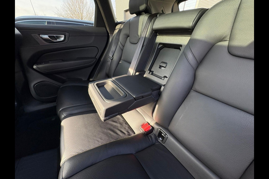 Volvo XC60 2.0 T8 Twin Engine AWD Inscription PANO,360CAMERA,LEER,GARANTIE